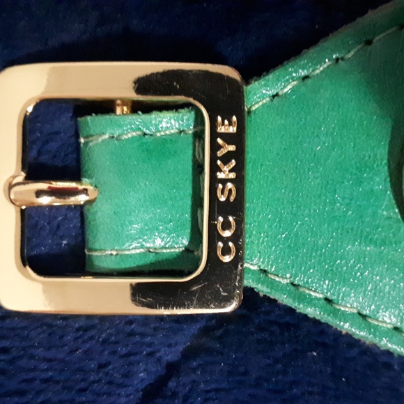 CC SKYE Green Leather Giant Screw Cuff Bracelet - Picture 3 of 4